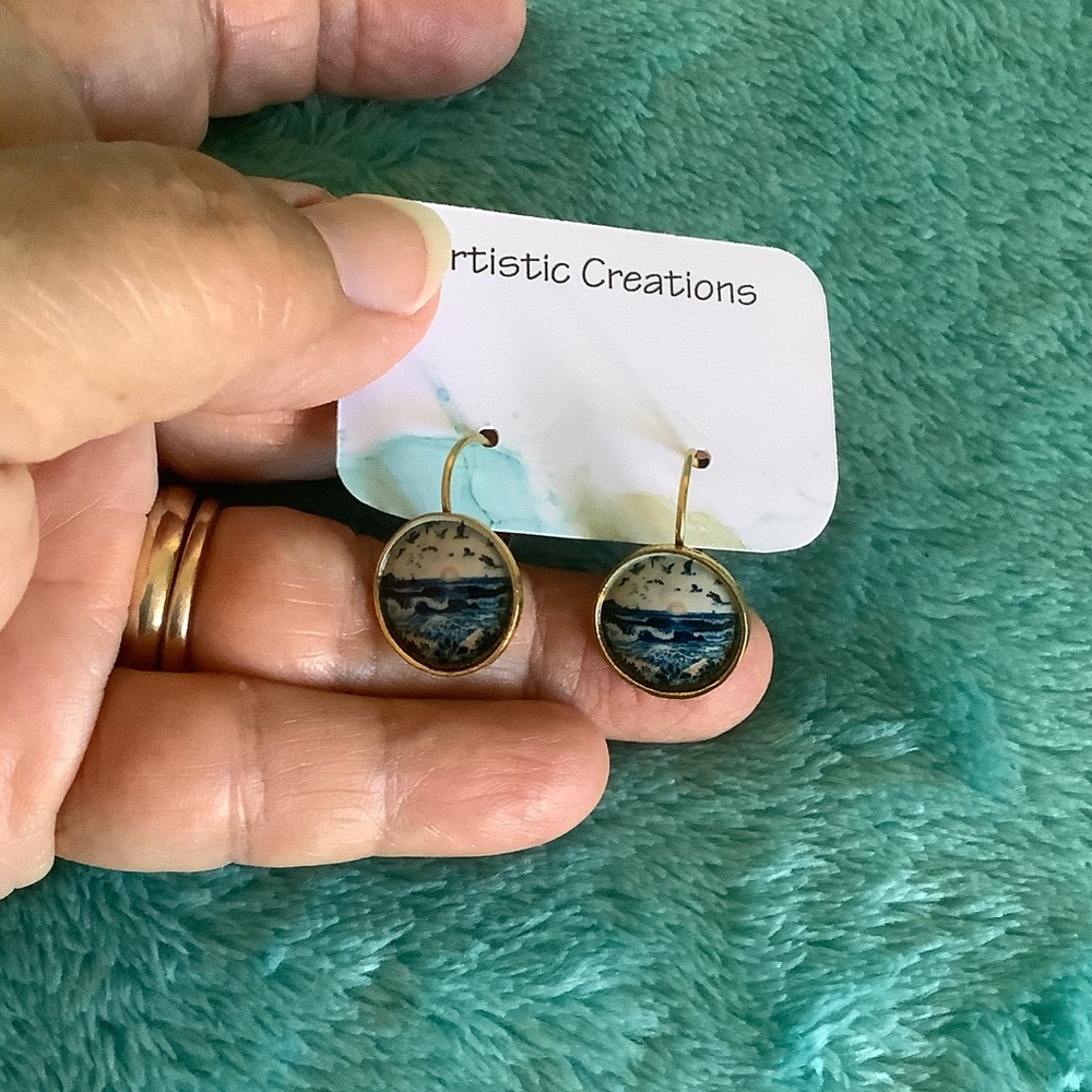 Artistic Creations NWT Summertime Beach Vibes Blue and Gold Fashion Earrings - Picture 7 of 11